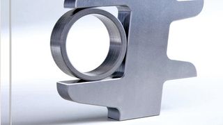 mehr als 44.000 Produkte, davon über 1500 Neuheiten, werden in der Jubiläumsausgabe des Werkzeugkataloges zum 75. Bestehen von Wollschläger vorgestellt. (Bild: Wollschläger)