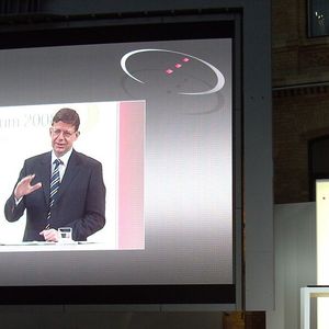 Der CEO von T-Systems, Reinhard Clemens, ist offen für alle Lösungen in Bezug auf die Sparte Systemintegration.