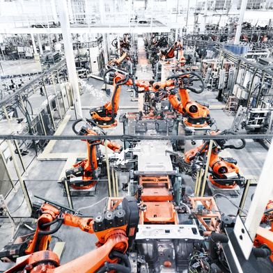 Der VDMA fordert strengere Kontrollen von Maschinenimporten nach Europa. (Bild: Kuka)