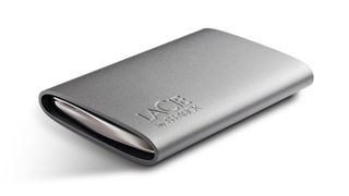 Beim Design der LaCie-Festplatte hat Philippe Starck Hand angelegt. (Archiv: Vogel Business Media)