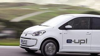 Die Elektroversion des VW Up kommt im Herbst in den Handel. Im Vorabtest erweist sich das Modell als alltagstauglich. (Foto: Jürgen Wollf)