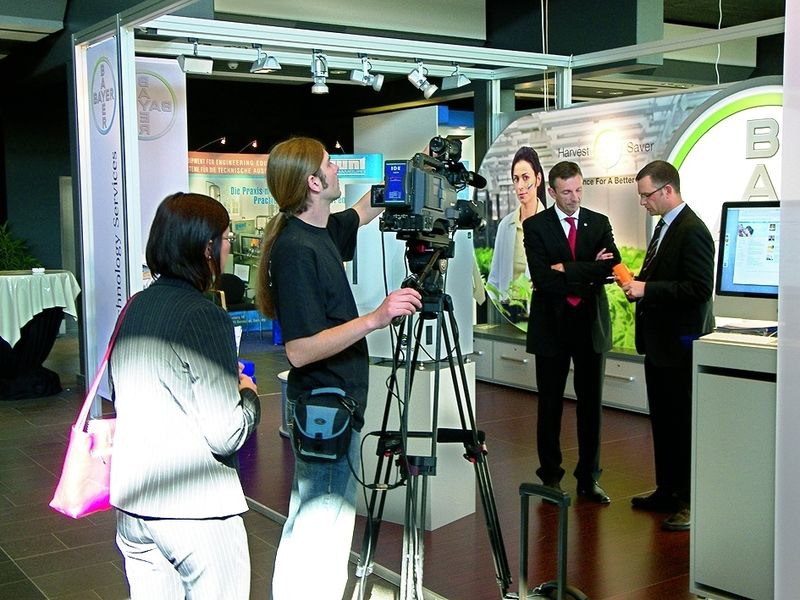 PROCESS war eigens mit einem Kamerateam nach Aachen angereist und hat mehrere Webcasts zur Veranstaltung auf www.process.de zusammengestellt.  (Bild: PROCESS)