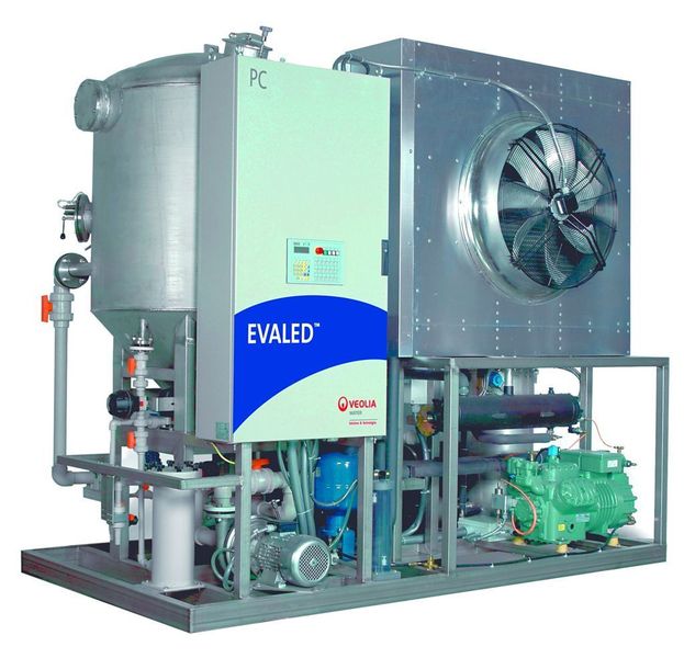 Bild 1: Der Vakuumverdampfer Typ E 6000 mit Wärmepumpe und Zwangsumlaufsystem ist für kleinere Mengen wässriger Abfälle geeignet.  Bild: Gütling (Archiv: Vogel Business Media)