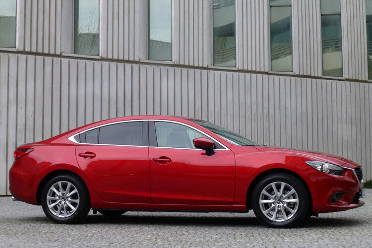 Mit einem Radstand von 2.830 mm hat die Mazda-6-Limousine die längste Karosserie ihrer Klasse. (Foto: Grewe)