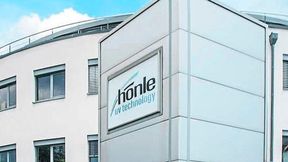 Die Hoenle-Gruppe blickt auf die letzten neun Monate des Geschäftsjahres 2025/26 zurück. Zum Glück läuft es recht gut – trotz vieler Unbilden ... (Bild: Hoenle-Gruppe)