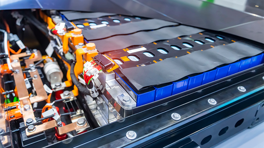 Architektur eines Elektrofahrzeugs mit HV-Batterie (Bild:  Shutterstock)