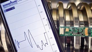 Die Daten werden kabellos auf eine App oder unternehmenseigene Netze übertragen. (Bornemann)