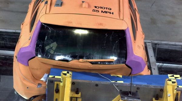 Den Euro-NCAP-Crashtest bestand der Volvo V60 Plug-in-Hybrid als beste Fahrzeug mit Elektromotor (Bild: Volvo)