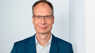 Auf Vorschlag des Vorstandes hat eine außerordentliche Mitgliederversammlung des Verbandes der Internationalen Kraftfahrzeughersteller (VDIK) Michael Lohscheller zum neuen VDIK-Präsidenten gewählt. (Bild: VDIK)