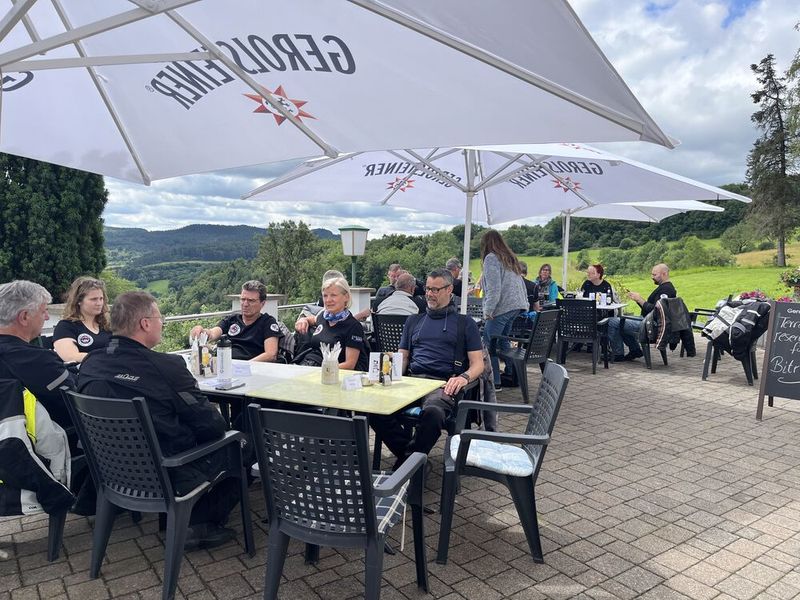 Der erste Stopp am Samstag ist das Forsthaus an der Kasselburg. (Bild: Vogel IT-Medien GmbH et al.)