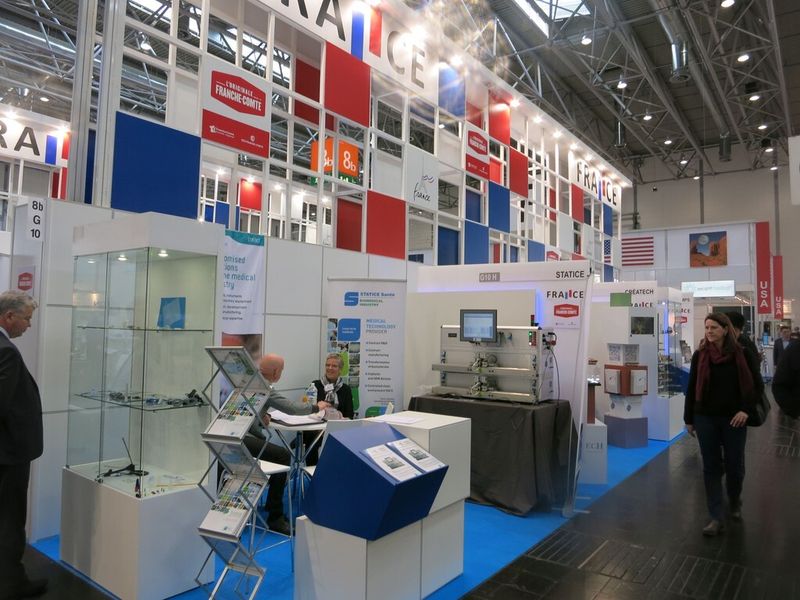 Unter der Ständen der fanzösischen Region Franche-Comté ist zum Beispiel die Firma Statice. (Bild: Schäfer)