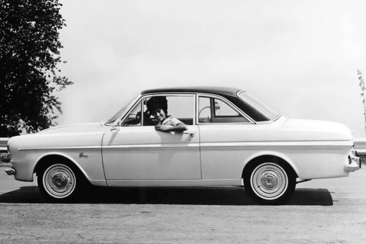 Im Januar 1964 geht das 12 M Coupé in Großserie. Die Vorstellung erfolgte bereits im Jahr 1963. (Ford)