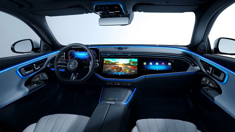 Mercedes-Benz kooperiert beim In-Car-Gaming nun mit Tencent und Electronic Arts. (Bild:  Mercedes-Benz AG)