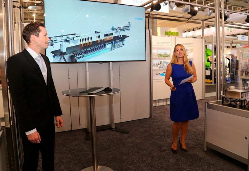 Festo präsentiert auf der Sindex regelmässig in einer Live-Demonstration seine Messe-Highlights. (Anne Richter, SMM)