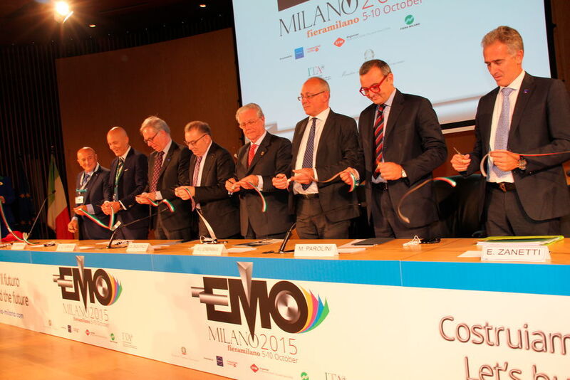 Die Veranstaltung EMO Milano 2015 öffnete ihre Tore am 5. Oktober mit einer Eröffnungsfeier im Auditorium von fieramilano Rho. (Sonnenberg)