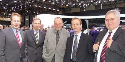 Scirocco, Passat CC und manch andere Neuheit hatte das Präsidium des VW-Händlerverbandes nach Genf gelockt. (Archiv: Vogel Business Media)