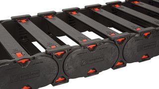 Die MP 420 Evochain vereint innovative und bewährte Eigenschaften in einer Energiekette. Sie gehört zur Energiekettenserie Evoline.  (Murrplastik)