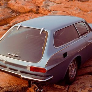 (Volvo)