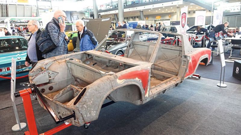 Ja, alte Autos im allgemeinen und Karmann-Produkte im besonderen sind bekannt für ihre Rostanfälligkeit. (Bild: Dominsky –  »kfz-betrieb«)