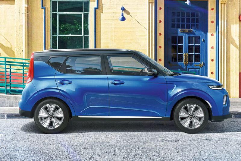 Dem Vorgänger sieht die dritte Soul-Generation durchaus ähnlich, technisch hat sich hingegen viel verändert. (Bild: Kia)