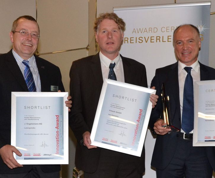 Die Shortlist der Kategorie Partikel-/Materialanalyse und -charakterisierung (v.l.n.r.): Olaf Gerdes (J. Engelsmann), Dr. Günther Crolly (Fritsch), Dr. Mark Wingfield (Malvern Instruments) (Bild: PROCESS)