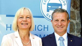 Antje Woltermann, ZDK-Geschäftsführerin, und Thomas Peckruhn, ZDK-Vizepräsident fordern Anreizsystem für Händler. (Bild: ZDK)