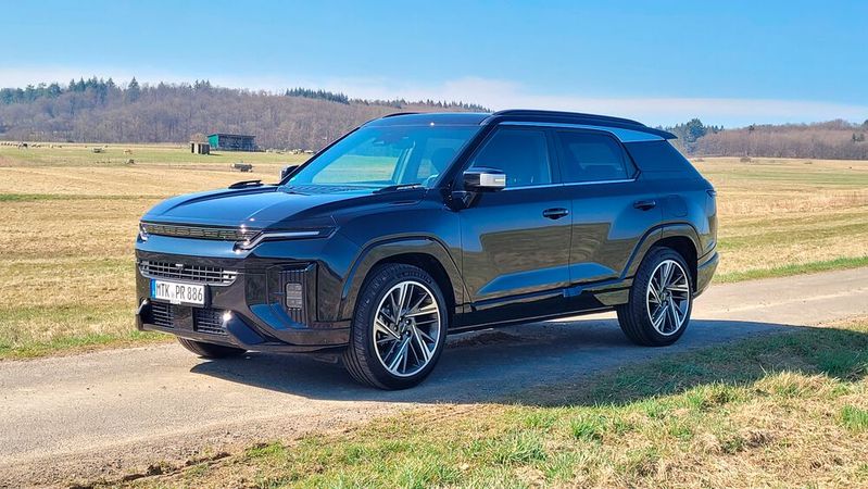 Der KGM Actyon kostet mindestens 35.790 Euro.(Bild:  Wehner - VCG)