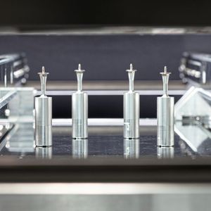 Smart-Pin-Support:  Die Pins werden direkt mit den Bestückköpfen gesetzt, ein separater Pin Picker ist nicht mehr erforderlich.(Bild:  ASMPT)