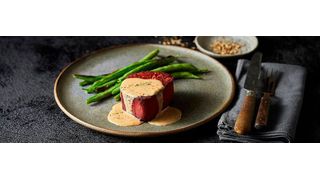 3D-gedruckte Steaks auf Pflanzenbasis sollen herkömmliche Steaks ersetzen, wenn es nach dem israelischen Start-up Redefine Meat geht. (Redefine Meat)