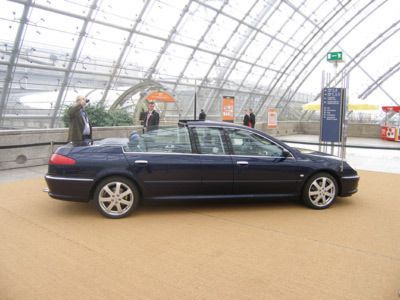Wie bereits für seinen Amtsvorgänger Jacques Chirac ist der Peugeot 607 Paladine neben dem Citroen C6 der Dienstwagen des französischen Staatspräsidenten Nicolas Sarkozy.  (Archiv: Vogel Business Media)