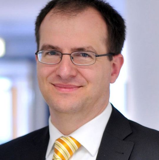 Der Autor: Bernhard Schweizer ist Direktor Business Development bei SAP Der Autor: Bernhard Schweizer ist Direktor Business Development bei SAP