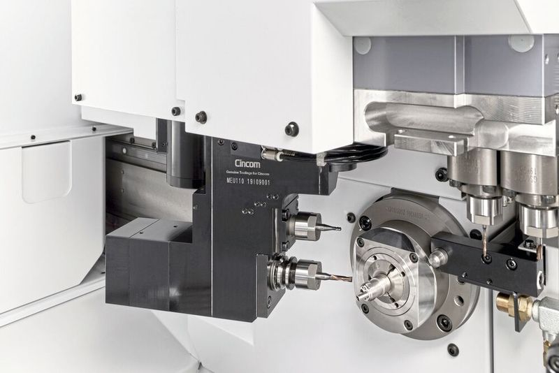 Zum Beispiel in der Cincom L20-3M12B5 ATC (Automatic Tool Changer) hat Citizen ein hocheffizientes, automatisches Werkzeugwechsel-System eingeführt, das die Auswahlmöglichkeiten um ein Vielfaches erhöht. (Bild: Citizen Machinery Europe GmbH)