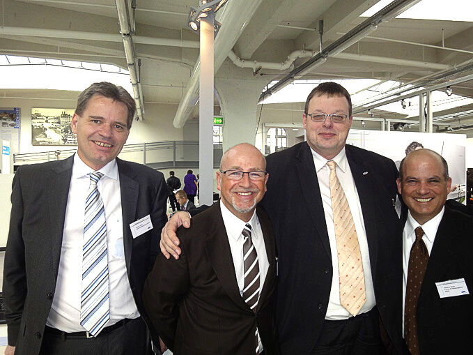 Rainer Gross, Rolf Figge, Fabian Maiwald, Samsung Digital Printing und Christian Resch, X Press PR (Archiv: Vogel Business Media)