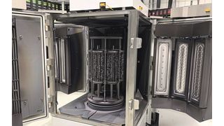 HiPIMS ermöglicht Schichtdicken bis zu 12 Mikrometer und steigert darüber hinaus die Qualität und Leistungsfähigkeit der Beschichtungen nochmals deutlich. (Bild: CemeCon AG )