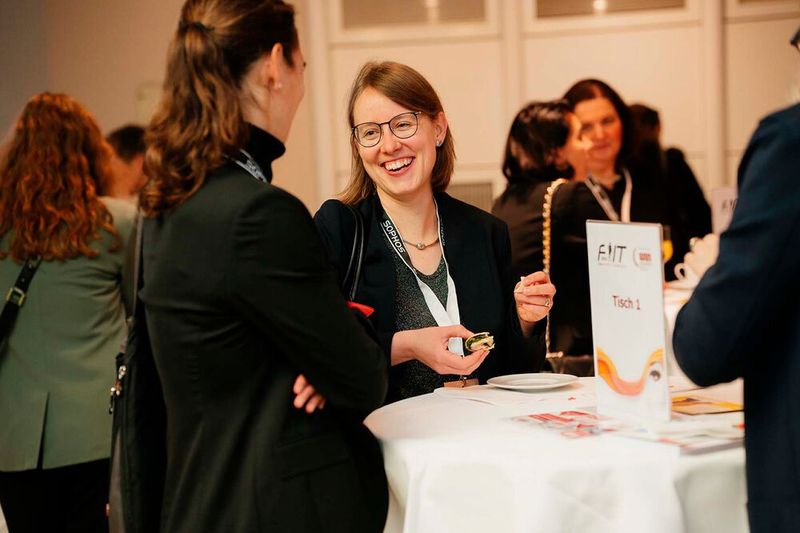 …und hier Franziska Schulze… (Bild: Manuel Emme)