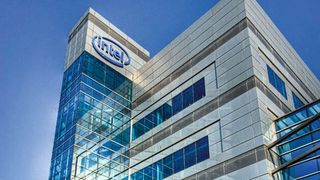 Kommt eine intel-Fab nach Ostdeutschland? In Kürze will Intel eine Entscheidung fällen, an welchen europäischen Standorten neue Fertigungsstätten entstehen sollen. Brancheninsidern zurfolge ist derzeit Magdeburg der aussichtsreichste Kanditat. (Bild: Intel)