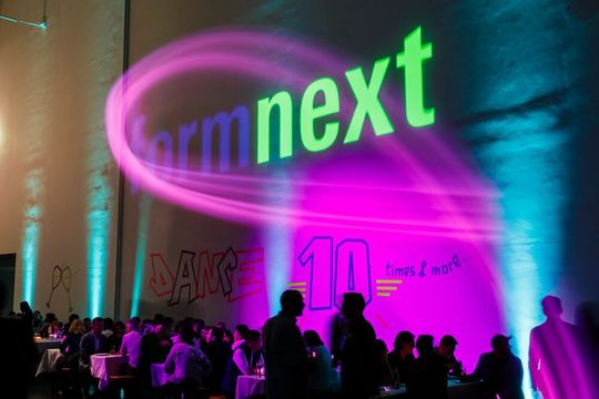 Die Formnext 2026 wird auch in diesem Jahr wieder viel Wirbel rund um die Wertschöpfungskette der additiven Fertigung veranstalten. Doch das ist keine heiße Luft! Hier erfahren Sie schon mal, was Sache ist ...(Bild:  Mesago / M. Jacquemin)