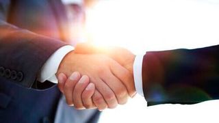 Air Liquide Munay Tech Gases signs long-term contract with Kazakhstan Petrochemical Industries.  (Deposit Photos )