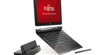 Das 12,5-Zoll-Tablet Fujitsu Stylistic Q704 mit Intel-Core-Prozessor ist eine Alternative zum herkömmlichen Notebook. (Bild: Fujitsu)