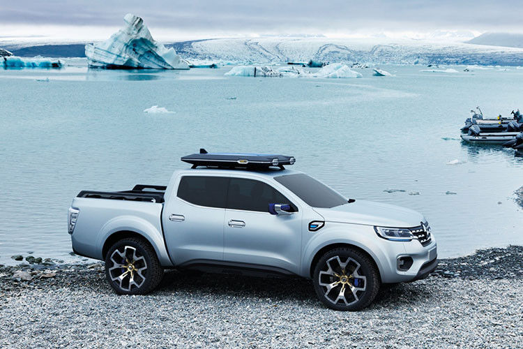 Renault gibt mit der Pick-up-Studie Alaskan Concept auf der Internationalen Automobilausstellung IAA einen ersten Ausblick auf das künftige Serienmodell. (Foto: Renault)
