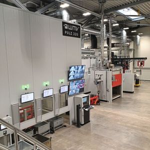 In der zum Patent angemeldeten WMV PULZ Anlage (Planeten- Umwälz- Lackier- Zentrifuge) werden unter anderem Kleinstteile mit Hohlkörpern sowie Schrauben beschichtet.  (Ejot)