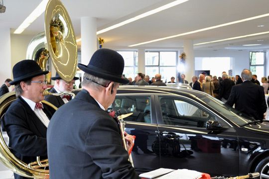 Im Mittelpunkt des Saab-Schauraums... (Archiv: Vogel Business Media)