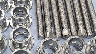 Teile nach einer Oberflächenbehandlung mit dem Verfahren von Expanite. (Expanite)