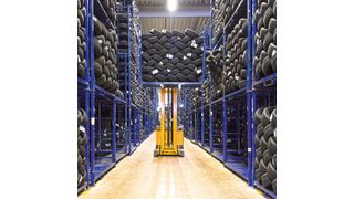 Die Besinnung auf das Kerngeschäft Reifen soll den Onlinehändler Delticom wieder profitabel machen. (Bild: Wiebke Langefeld)