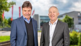 Der Verwaltungsratspräsident Karl-Walter Braun (links) und CEO Eugen Elmiger (rechts) der Maxon Gruppe möchten das Unternehmen künftig noch stärker als Spezialist für präzise Antriebssysteme positionieren. (Maxon)