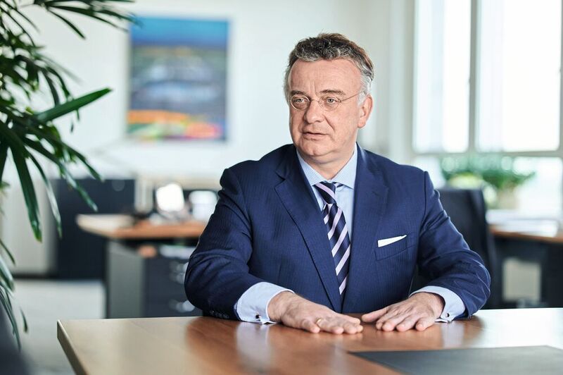 „Unsere Unternehmen kamen trotz des Einbruchs besser durch die weltweite Krise als andere Branchen.“ -  VCI-Präsident Christian Kullmann  (Frank Preuss/Evonik Industries)