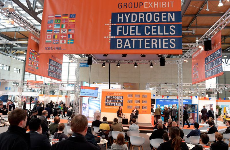 Von umweltfreundlicher Energieerzeugung über Energieeffizienz bis hin zum Energiemanagement – die Leitmesse Energy der Hannover Messe 2017 zeigt viele Möglichkeiten. (Hannover Messe)