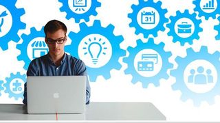 Freiberufler nehmen momentan einen hohen Stellenwert im Fachkräfte-Markt für Unternehmen ein. Auch in Zukunft werden sie nicht an Bedeutung für den IT-Handel verlieren, so der Bitkom. (Pixabay)