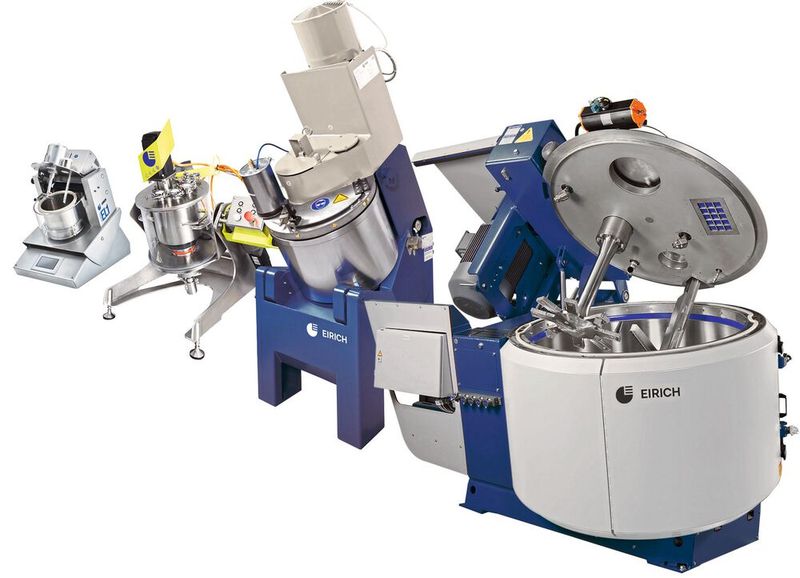 Einfaches Scale-up von Labor bis zur Gigafactory bspw. vom universellen 1l-Labormischer bis zum 900l-Intensivmischer oder Mixsolver für die großtechnische Herstellung.  (Bild: Eirich)