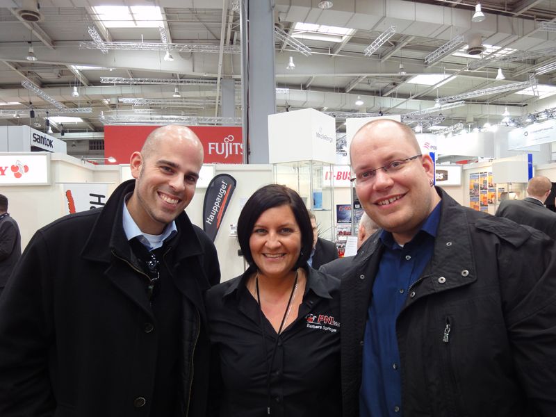 Barbara Springer, PNL-tec, mit Alexander Kayser, Lorenz Snacks, und Michael Haenicke, The New Desktop (r.) (Archiv: Vogel Business Media)
